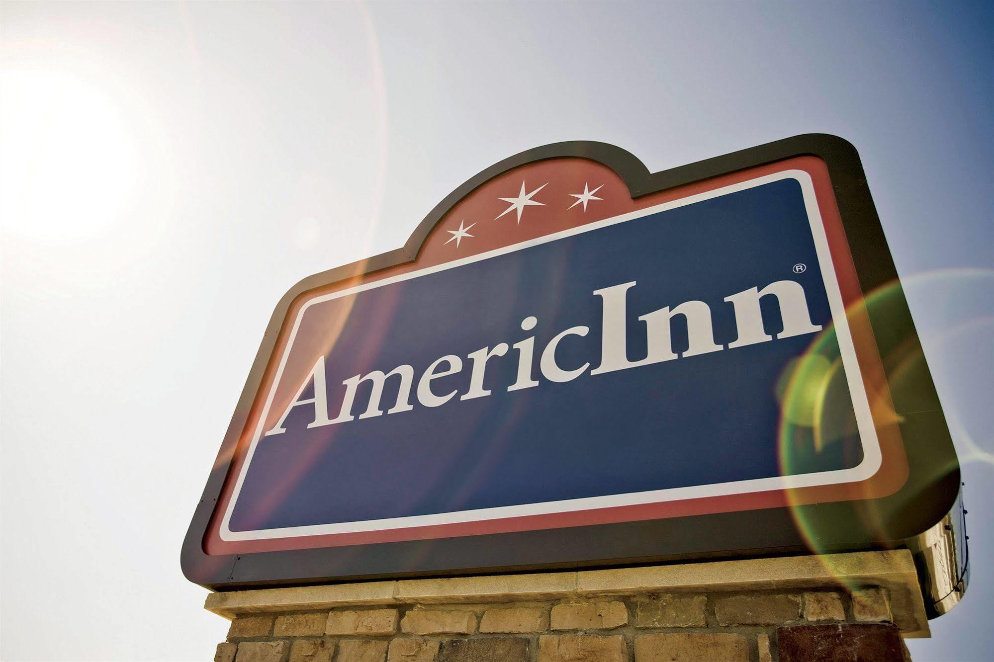 Americinn By Wyndham Blue Earth Exterior photo